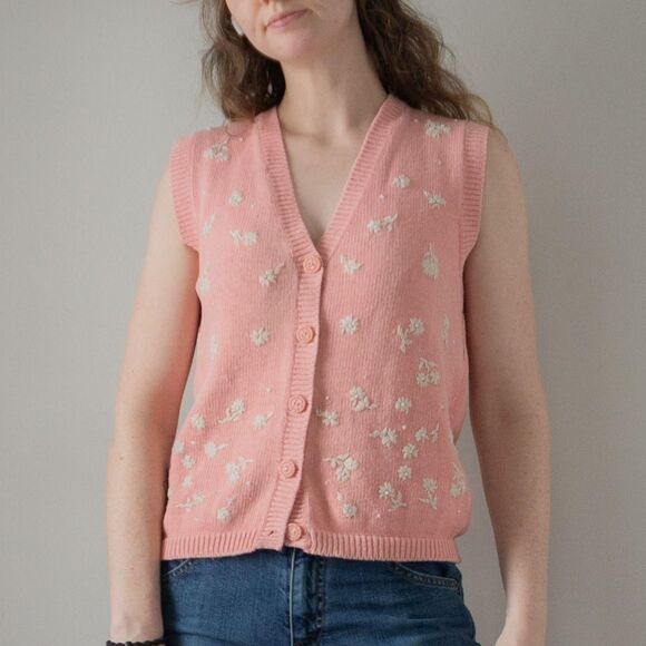 Vintage 90s Pink Cottage Coquette Floral Embroidered Knit Women's Sweater Vest - Picture 6 of 8